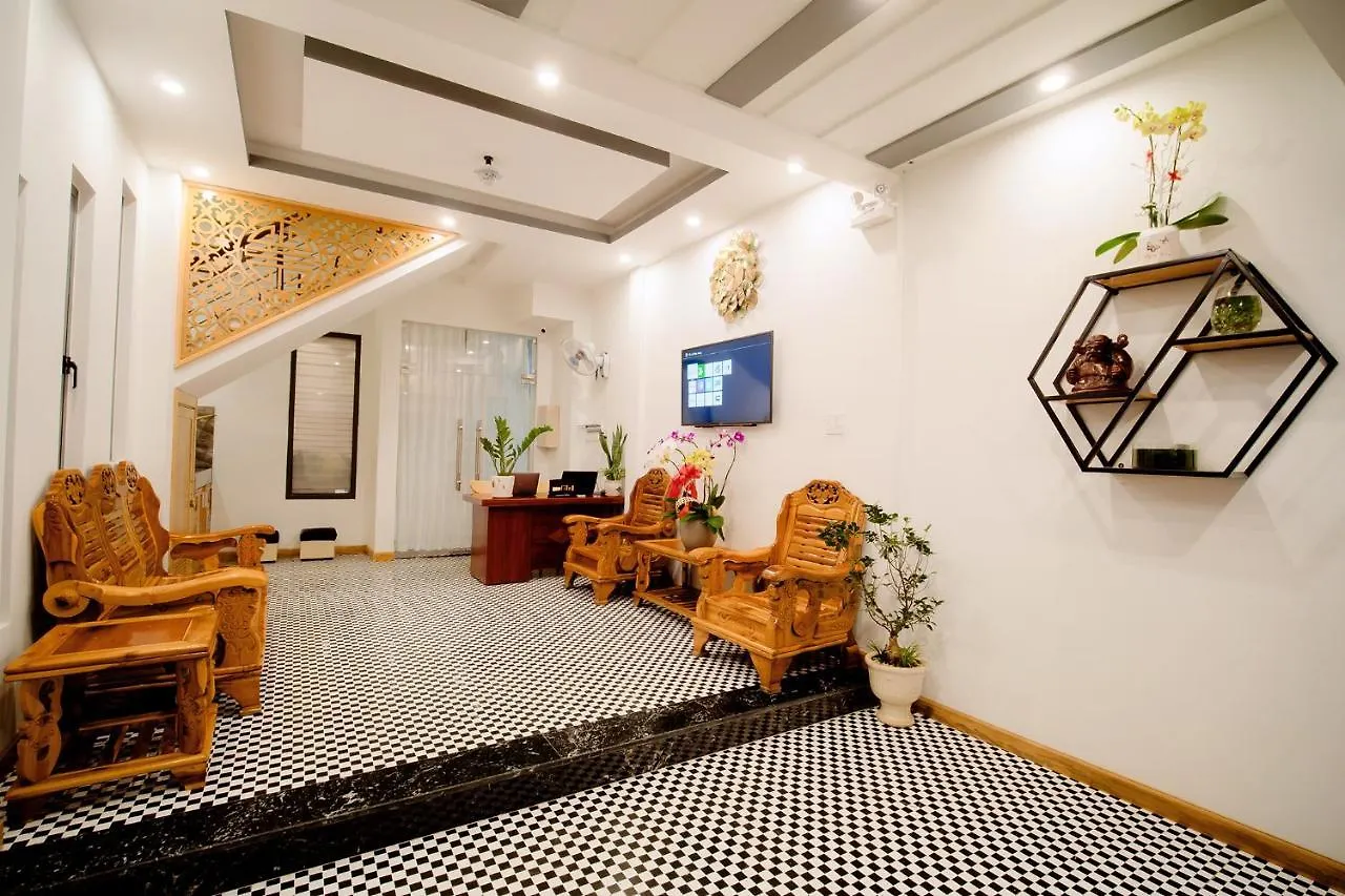 הוי אן Hoian Royal Villa מלון הוי אן